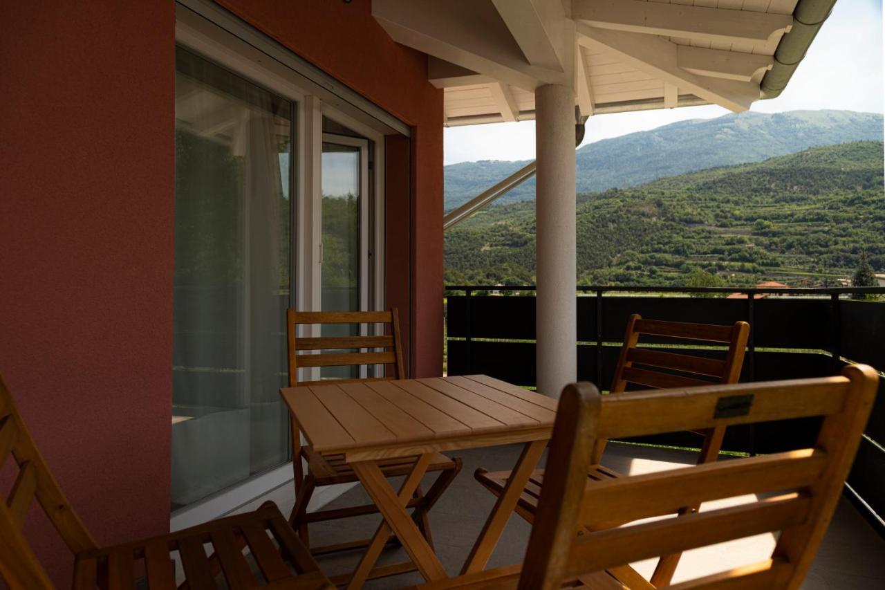 Holiday Apartments Giulia - Green Pietramurata Εξωτερικό φωτογραφία